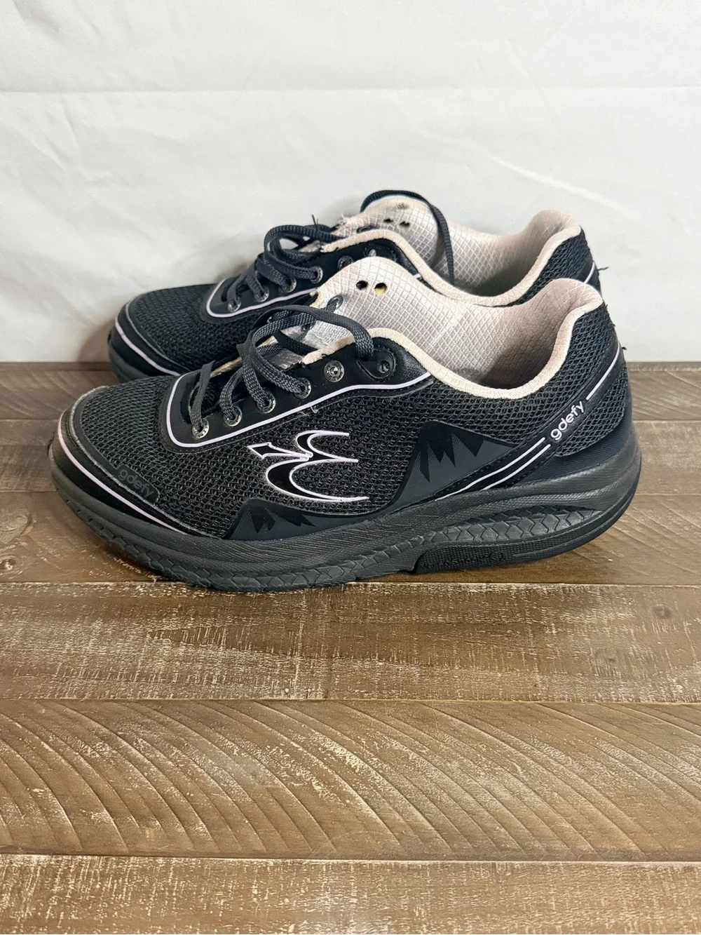 Women's Black Athletic Walking Shoes - Comfort and Support